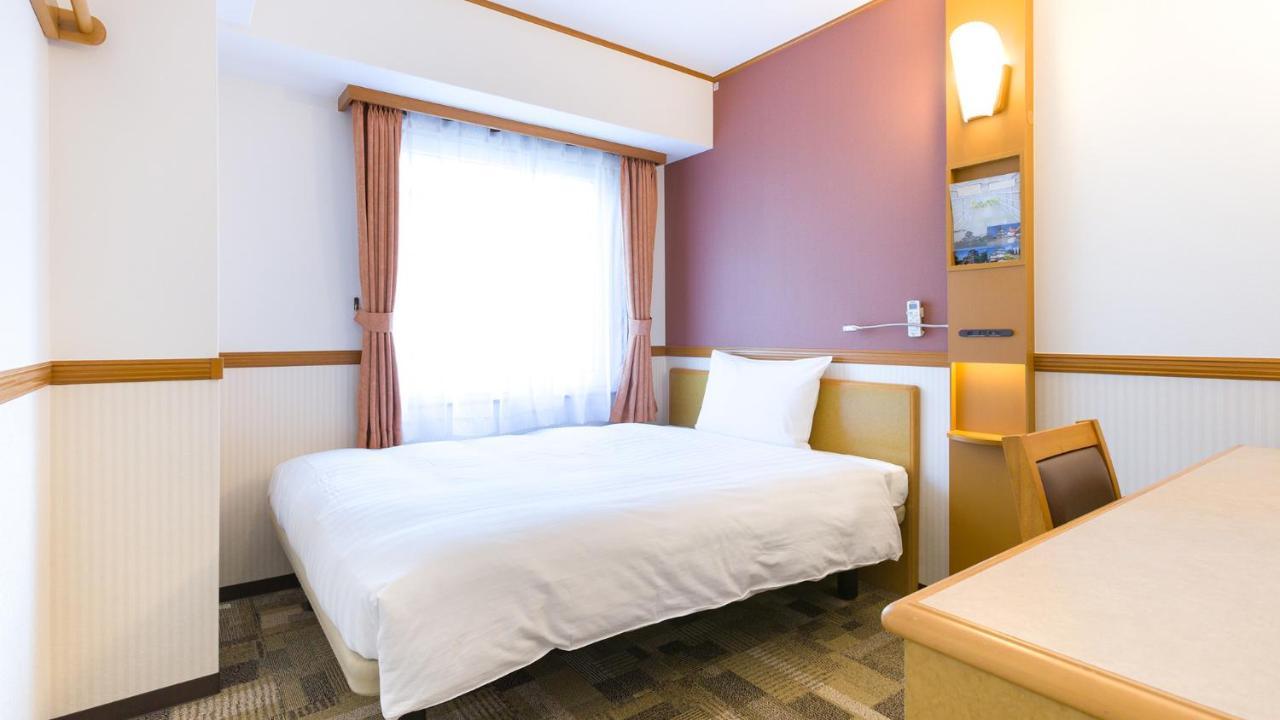 Toyoko Inn Sendai Nishi-Guchi Hirose-Dori Exterior foto