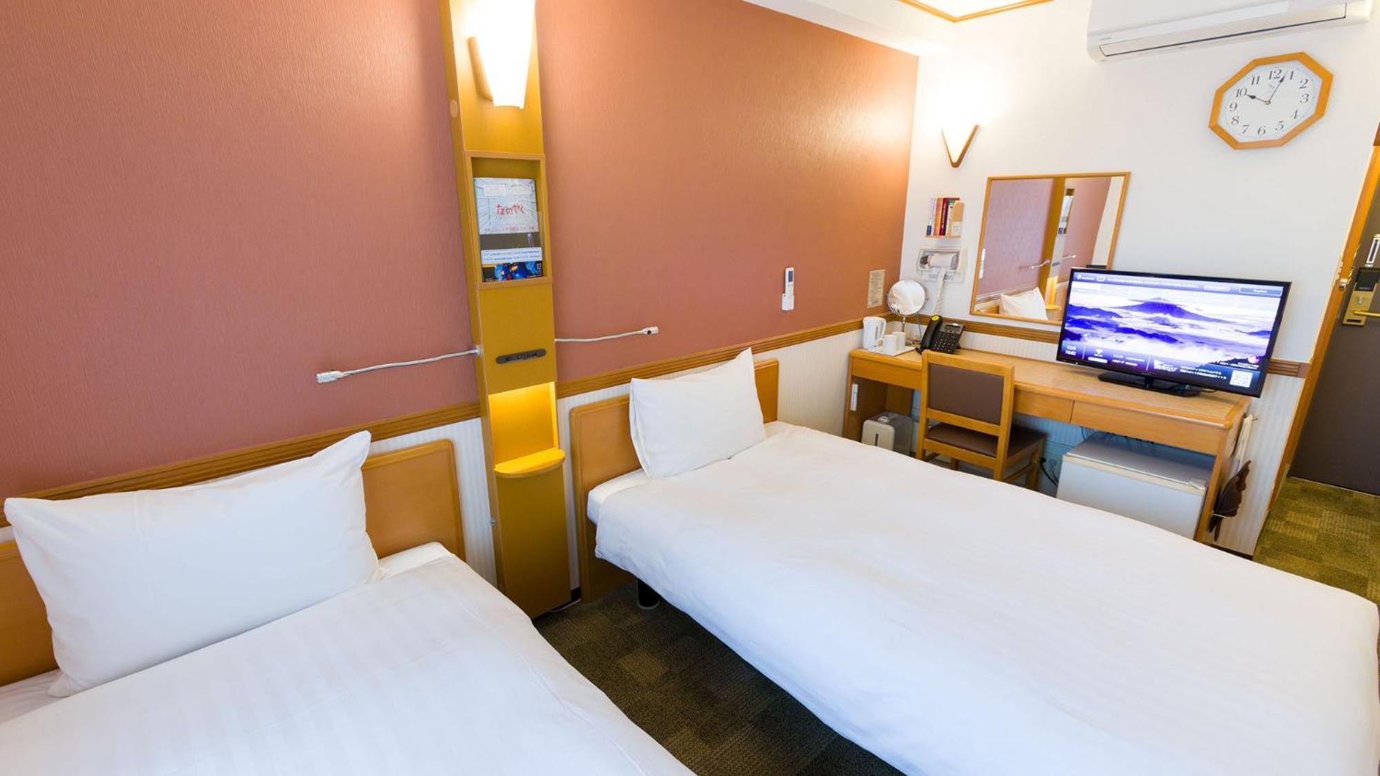 Toyoko Inn Sendai Nishi-Guchi Hirose-Dori Quarto foto